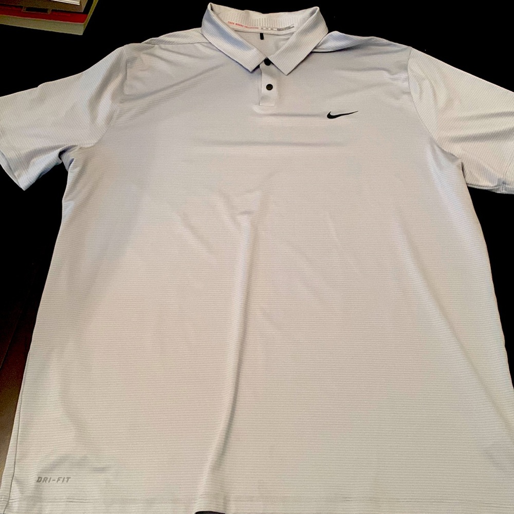 Nike XXL dri-fit polo